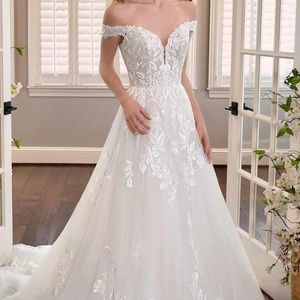 Essence of Australia Wedding Dress,